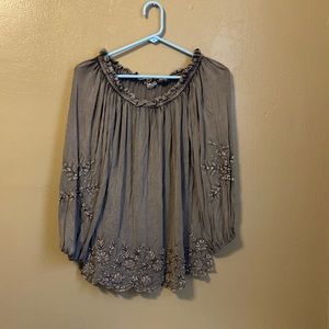 Solitaire off the shoulder top